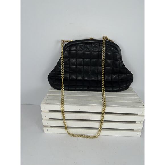 Etienne Aigner Handbag Womens Black Quilted Leather Chain Shoulder Kiss Lock - Picture 1 of 4
